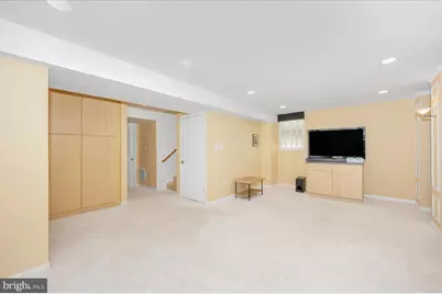 18921 Fountain Hills Drive, Germantown, MD 20874 - Photo 26