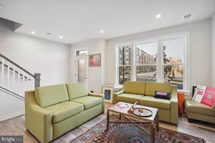 8154 Varick Pl, Rockville, MD 20855 - Photo 6