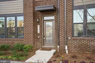 8154 Varick Pl, Rockville, MD 20855 - Photo 2