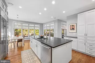 5608 Warwick Pl, Chevy Chase, MD 20815 - Photo 12