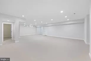 5608 Warwick Pl, Chevy Chase, MD 20815 - Photo 40