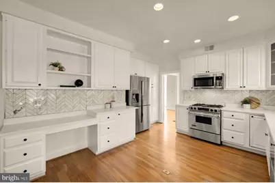 8301 Rising Ridge Way, Bethesda, MD 20817 - Photo 14