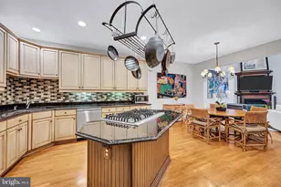 10918 Bells Ridge Dr, Potomac, MD 20854 - Photo 20