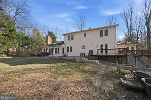 8217 Plum Creek Dr, Gaithersburg, MD 20882 - Photo 26