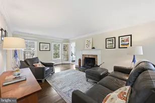 8217 Plum Creek Dr, Gaithersburg, MD 20882 - Photo 16