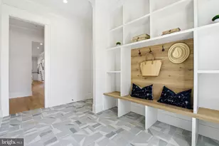 7017 Richard Dr, Bethesda, MD 20817 - Photo 6