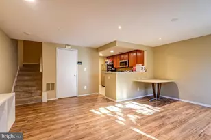 21 Docena Ct, Gaithersburg, MD 20886 - Photo 6