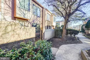 21 Docena Ct, Gaithersburg, MD 20886 - Photo 2