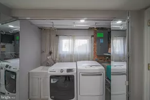 2303 Pinneberg Ave, Rockville, MD 20851 - Photo 32