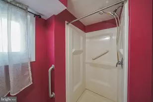 2303 Pinneberg Ave, Rockville, MD 20851 - Photo 34