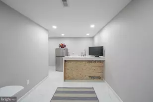 2303 Pinneberg Ave, Rockville, MD 20851 - Photo 36