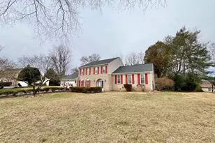 14004 Northwyn Dr, Silver Spring, MD 20904 - Photo 2