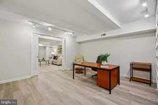 9421 Thrush Ln, Potomac, MD 20854 - Photo 98