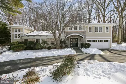 9421 Thrush Lane, Potomac, MD 20854 - Photo 2