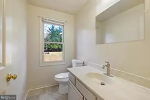 13905 Huxley Cove Ct, Silver Spring, MD 20906 - Photo 22