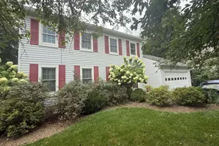 4329 Morningwood Dr, Olney, MD 20832 - Photo 2