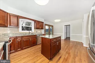 15701 Jones Ln, Gaithersburg, MD 20878 - Photo 8