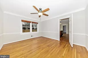 15701 Jones Ln, Gaithersburg, MD 20878 - Photo 16