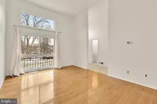 7149 Mill Run Dr, Rockville, MD 20855 - Photo 6