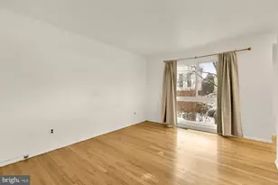 7149 Mill Run Dr, Rockville, MD 20855 - Photo 14