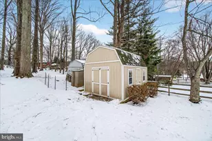 24013 Bush Hill Rd, Gaithersburg, MD 20882 - Photo 32