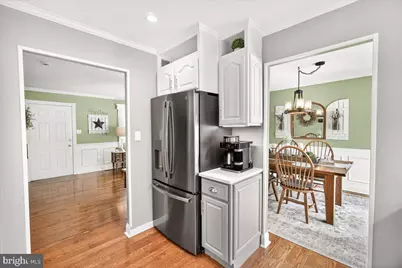 24013 Bush Hill Road, Gaithersburg, MD 20882 - Photo 14