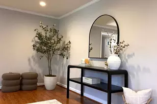 23 Old Creek Ct, Potomac, MD 20854 - Photo 6