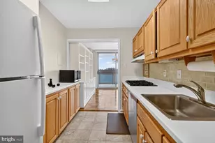 10500 Rockville Pik, Rockville, MD 20852 - Photo 10