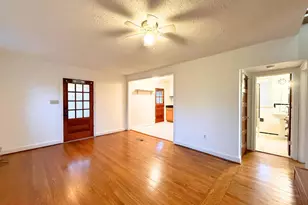 1113 Agnew Dr, Rockville, MD 20851 - Photo 4