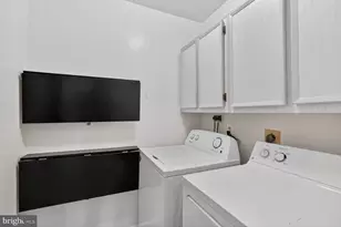 15320 Pine Orchard Dr, Silver Spring, MD 20906 - Photo 14