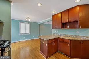 4212 Matthews Ln, Kensington, MD 20895 - Photo 24