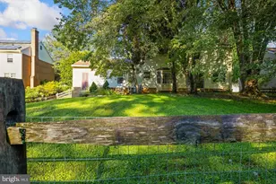 8208 Gainsborough Ct W, Potomac, MD 20854 - Photo 50