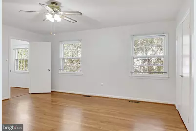 8208 Gainsborough Court W, Potomac, MD 20854 - Photo 24