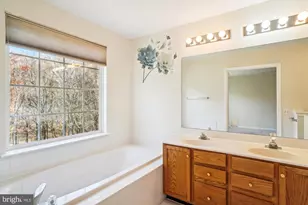 13243 Autumn Mist Cir, Germantown, MD 20874 - Photo 12