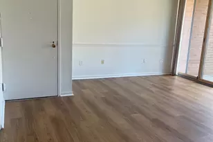 786 Quince Orchard Blvd, Gaithersburg, MD 20878 - Photo 2