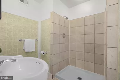 12236 Greenleaf Avenue, Rockville, MD 20854 - Photo 16