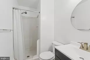 811 Flagler Dr, Gaithersburg, MD 20878 - Photo 18