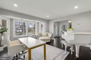 1753 Glastonberry, Potomac, MD 20854 - Photo 16