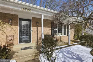 14740 Locustwood, Silver Spring, MD 20905 - Photo 4