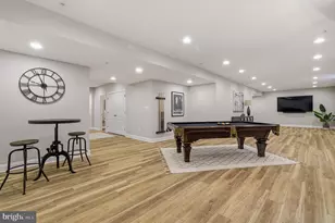 805 Lower Barn Wy, Olney, MD 20832 - Photo 32