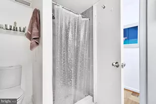 2100 Washington Ave, Silver Spring, MD 20910 - Photo 20