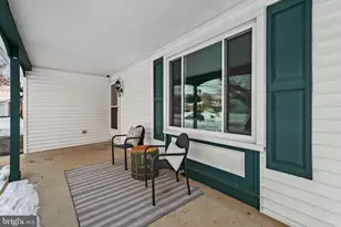 10133 Peanut Mill Dr, Gaithersburg, MD 20882 - Photo 6