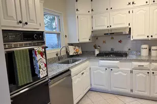 12700 Weiss St, Rockville, MD 20853 - Photo 8