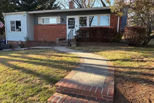 12700 Weiss St, Rockville, MD 20853 - Photo 2