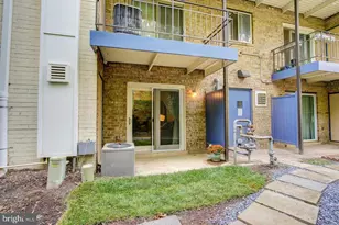 11408 Cherry Hill Rd, Beallsville, MD 20705 - Photo 2