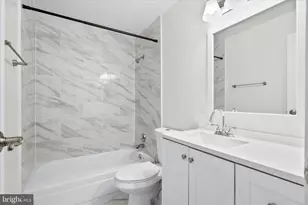 18512 Boysenberry Dr, Gaithersburg, MD 20879 - Photo 14