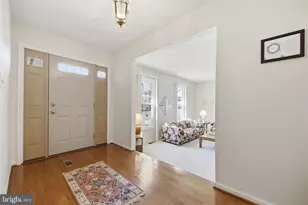 9713 Nordstrom Ct, Gaithersburg, MD 20886 - Photo 6