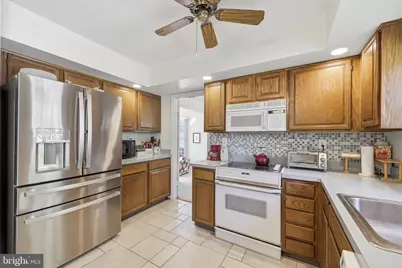 9713 Nordstrom Court, Gaithersburg, MD 20886 - Photo 14