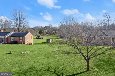 20821 Brooke Knolls Road, Gaithersburg, MD 20882 - Photo 28