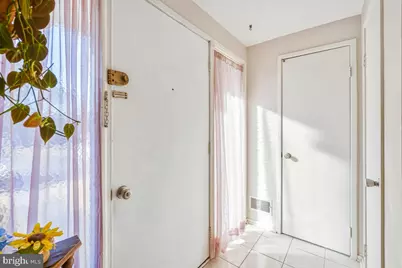10559 Cambridge Court, Montgomery Village, MD 20886 - Photo 4